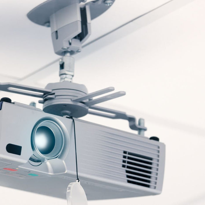 Choosing the Right Ceiling Projector Mount for Your Golf Simulator