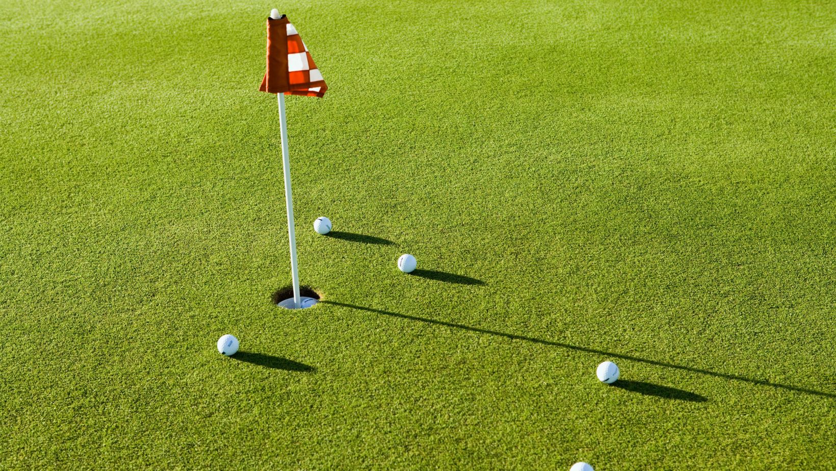 The Crucial Role of Putting in Overall Golf Improvement