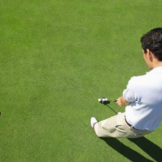 Why a Good Putting Mat is Essential for Perfecting Your Short Game