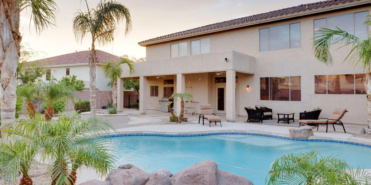 A closer look at Luxury Penthouse Homes With Private Golf Simulators