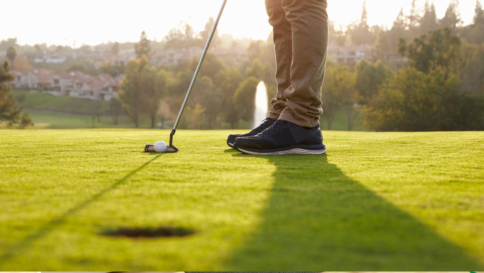 The Ultimate Guide to Backyard Putting Greens - Simply Golf Simulators
