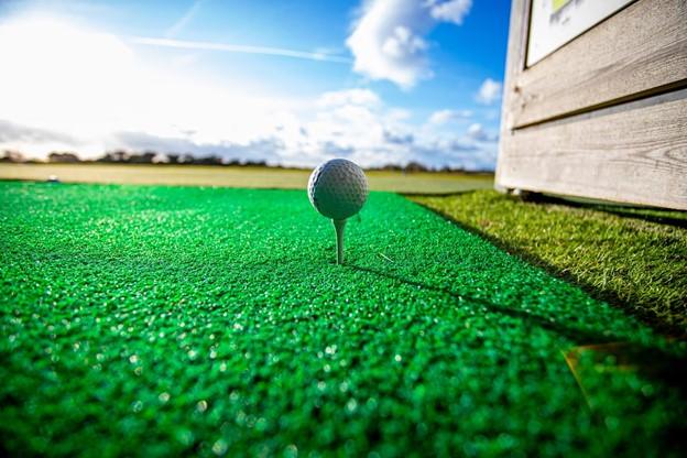 Tips for Creating an Outdoor Golf Simulator Setup at Home - Simply Golf Simulators